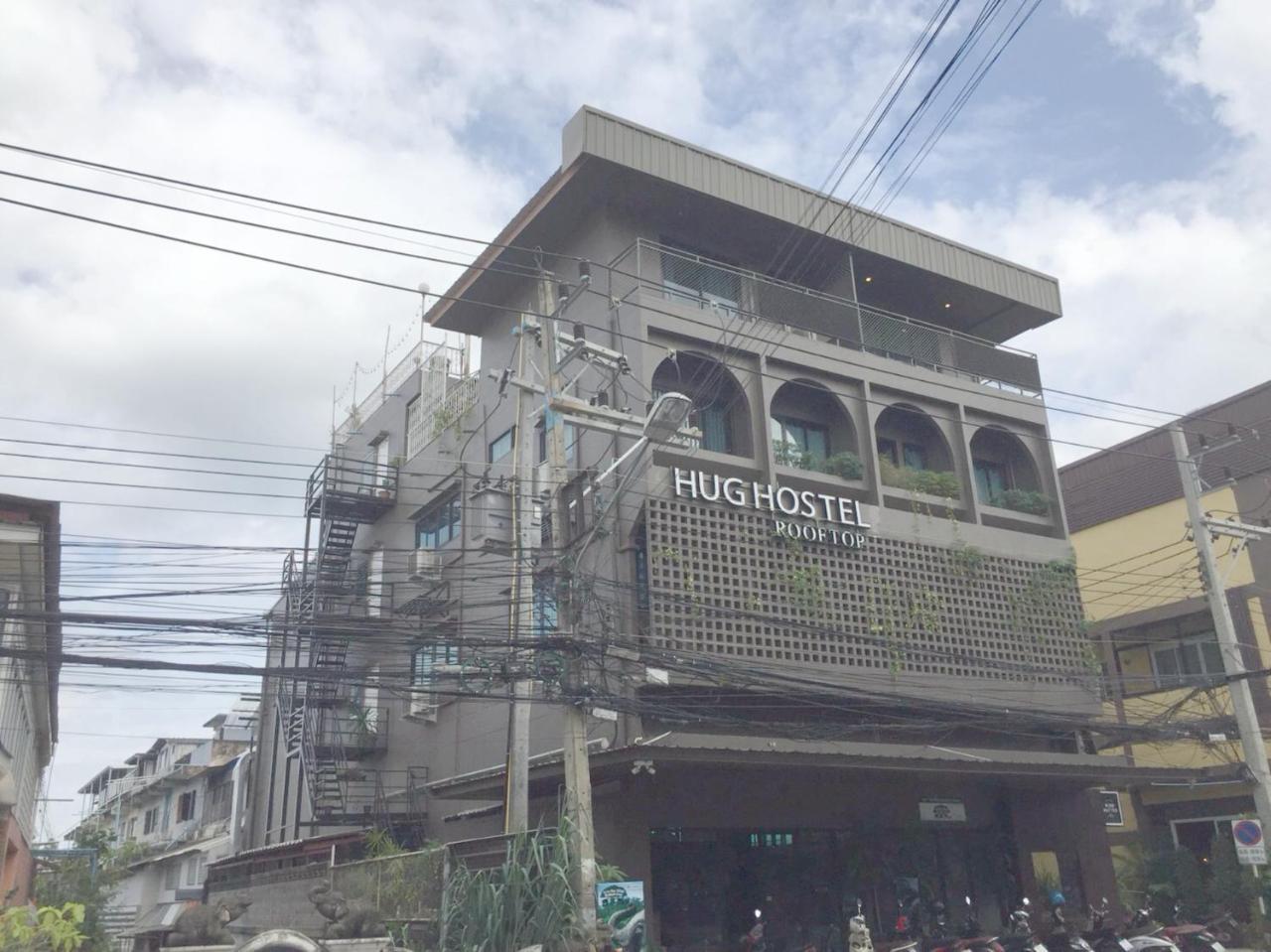 Hug Hostel Rooftop チエンマイ エクステリア 写真